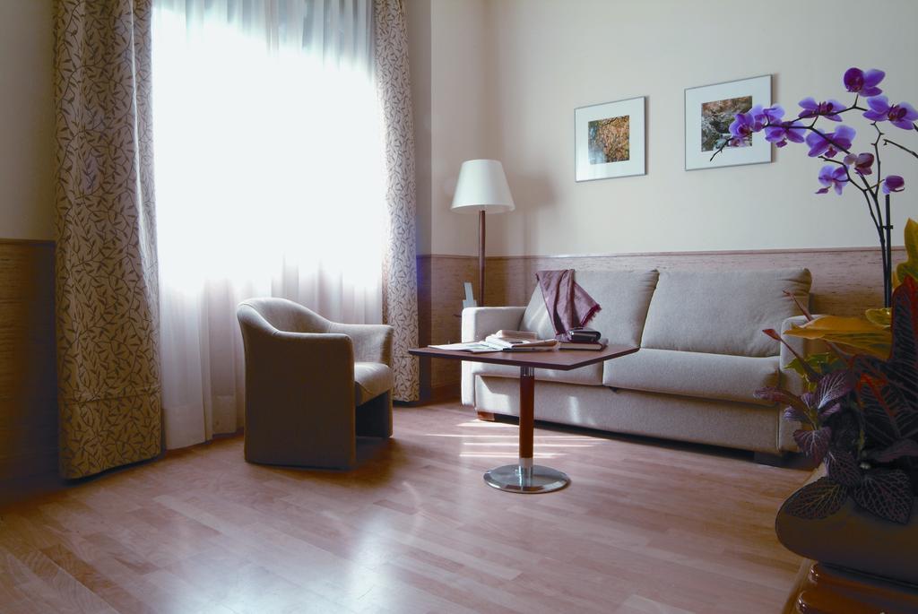 Limehome Madrid Calle De Don Ramon De La Cruz Zewnętrze zdjęcie
